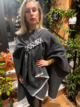 Charger l&#39;image dans la galerie, CHÂLE