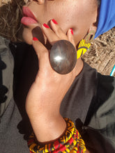 Charger l&#39;image dans la galerie, BAGUE EN ÉBÈNE